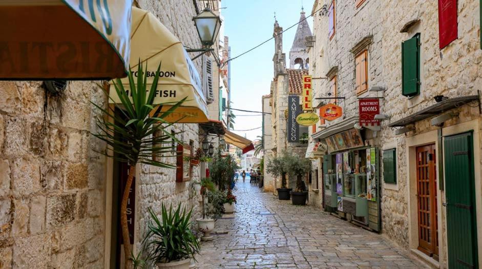 Guesthouse Ana Trogir Old Town Экстерьер фото